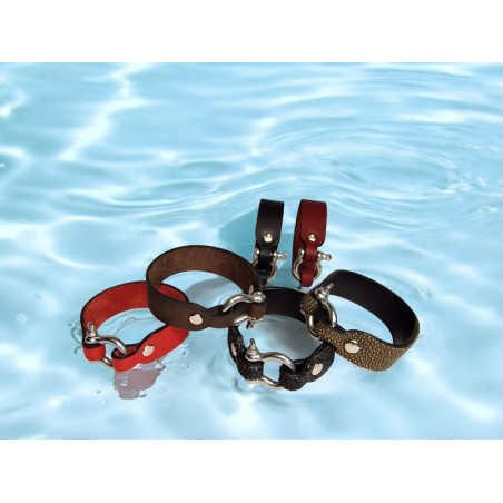 Bracelet manille cuir et galuchat, Tucker