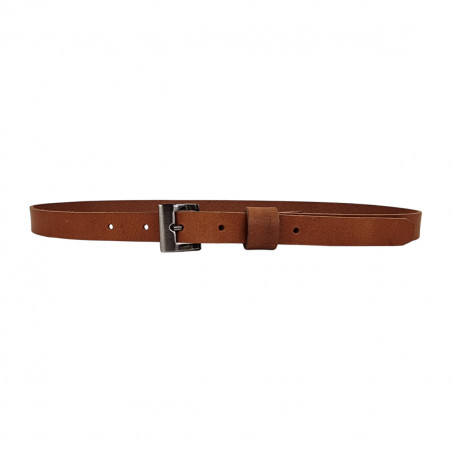 Ceinture fine souple et légère marron cognac.  Manufacturée à la main dans notre atelier, Tucker